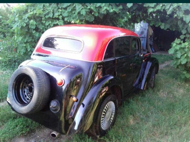 Москвич / АЗЛК 401 1954 в Полтаве на Automoto.ua Красный Москвич / АЗЛК 401, объемом двигателя 1.4 л и пробегом 1000 тыс. км за 3000 $, фото 1 на Automoto.ua