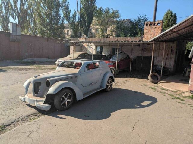 Серый Москвич / АЗЛК 401, объемом двигателя 1.6 л и пробегом 1000 тыс. км за 2500 $, фото 1 на Automoto.ua