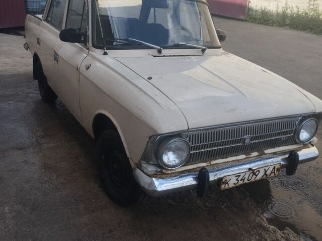 Белый Москвич / АЗЛК 412, объемом двигателя 0 л и пробегом 1 тыс. км за 381 $, фото 1 на Automoto.ua