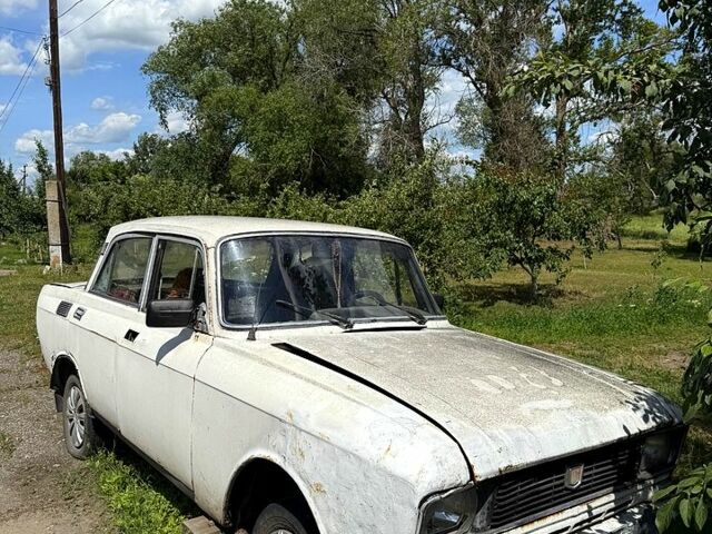 Белый Москвич / АЗЛК 412, объемом двигателя 1.3 л и пробегом 300 тыс. км за 250 $, фото 1 на Automoto.ua
