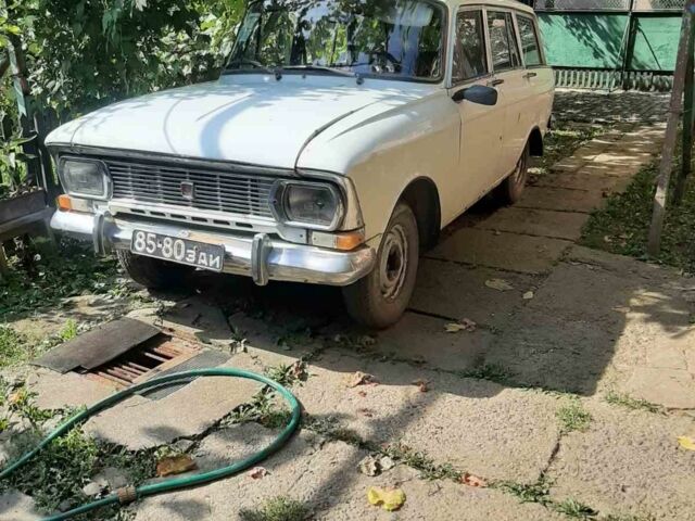 Белый Москвич / АЗЛК 427, объемом двигателя 0 л и пробегом 200 тыс. км за 250 $, фото 1 на Automoto.ua