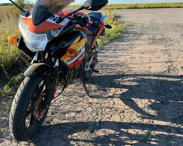 Оранжевый Мотo-Лидер ML 250 CBR, объемом двигателя 0.25 л и пробегом 7 тыс. км за 1000 $, фото 1 на Automoto.ua