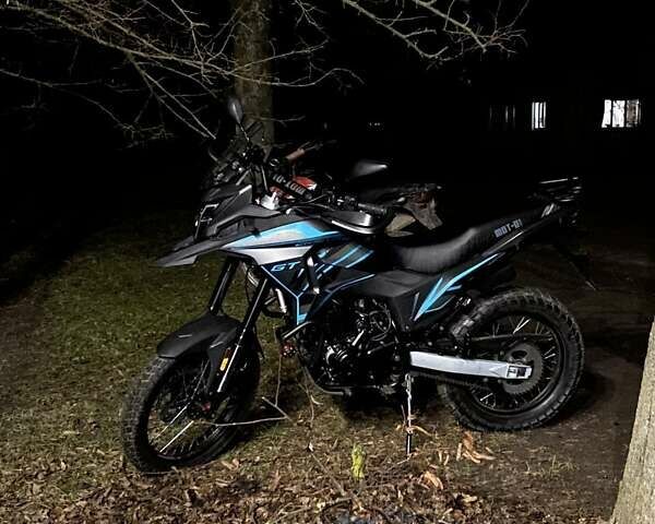 Сірий Мустанг Challenge GT 250, об'ємом двигуна 0 л та пробігом 3 тис. км за 1480 $, фото 1 на Automoto.ua