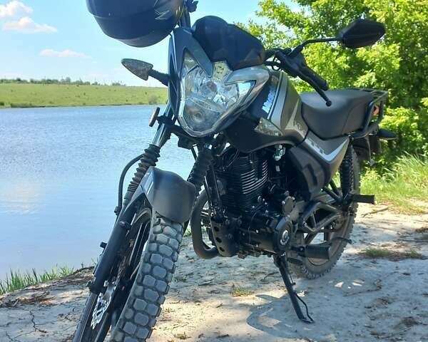 Черный Мустанг Fosti, объемом двигателя 0 л и пробегом 85 тыс. км за 820 $, фото 1 на Automoto.ua