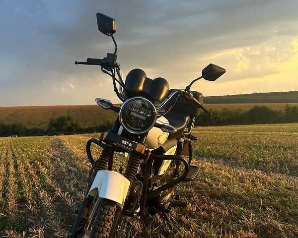 Белый Мустанг MT 125-8, объемом двигателя 0.12 л и пробегом 2 тыс. км за 539 $, фото 1 на Automoto.ua