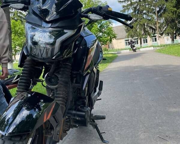 Чорний Мустанг MT 250 Region, об'ємом двигуна 0.25 л та пробігом 4 тис. км за 1000 $, фото 1 на Automoto.ua