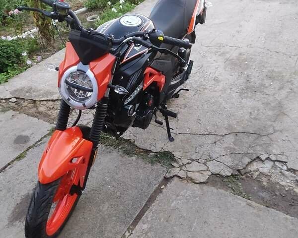Черный Мустанг XTREET 250, объемом двигателя 0.22 л и пробегом 4 тыс. км за 1200 $, фото 1 на Automoto.ua