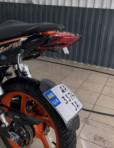 Черный Мустанг XTREET 250, объемом двигателя 0.22 л и пробегом 21 тыс. км за 950 $, фото 1 на Automoto.ua