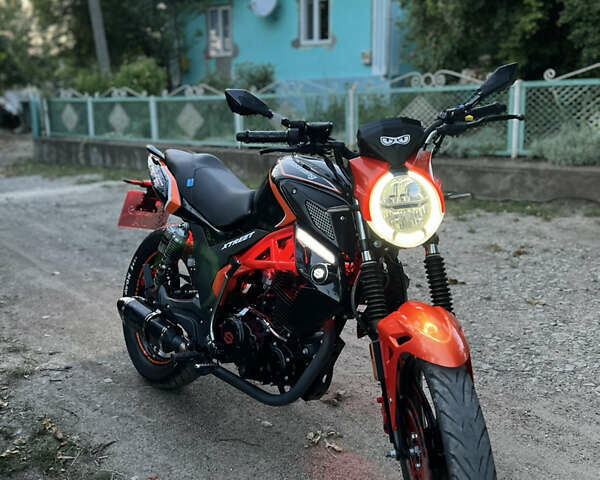 Чорний Мустанг XTREET 250, об'ємом двигуна 0.25 л та пробігом 11 тис. км за 1150 $, фото 1 на Automoto.ua