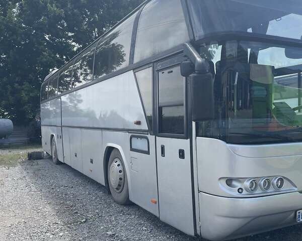 Серый Неоплан 116, объемом двигателя 12.7 л и пробегом 500 тыс. км за 18609 $, фото 1 на Automoto.ua