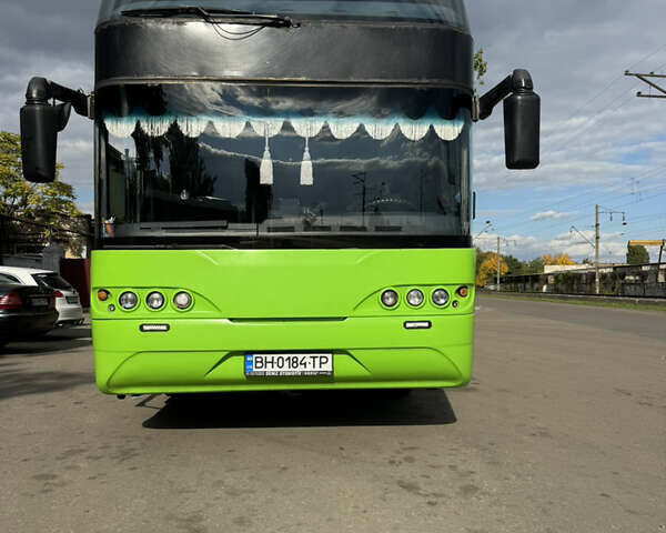 Зелений Неоплан 122, об'ємом двигуна 14.62 л та пробігом 1 тис. км за 15000 $, фото 1 на Automoto.ua