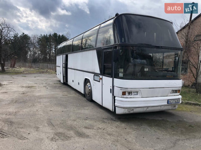Белый Неоплан N 116, объемом двигателя 0 л и пробегом 1 тыс. км за 15000 $, фото 1 на Automoto.ua
