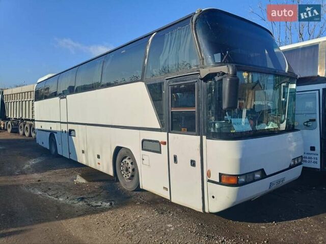 Белый Неоплан N 116, объемом двигателя 14.62 л и пробегом 700 тыс. км за 14000 $, фото 1 на Automoto.ua