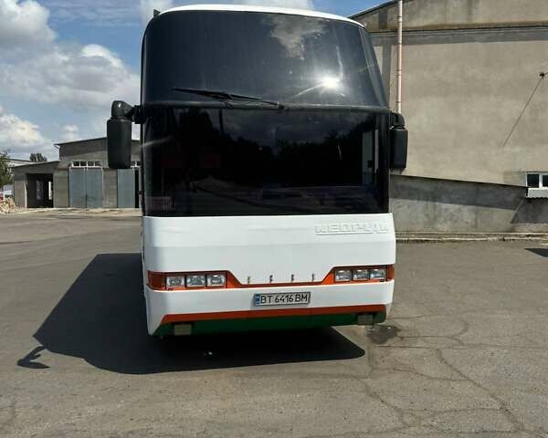 Белый Неоплан N 116, объемом двигателя 12.81 л и пробегом 600 тыс. км за 25000 $, фото 1 на Automoto.ua