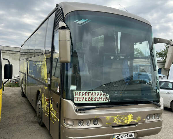 Коричневий Неоплан N 316 SHD, об'ємом двигуна 11.97 л та пробігом 700 тис. км за 9200 $, фото 1 на Automoto.ua
