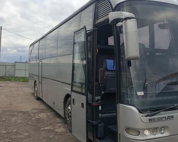 Серый Неоплан N 316 SHD, объемом двигателя 11.97 л и пробегом 1 тыс. км за 22000 $, фото 1 на Automoto.ua