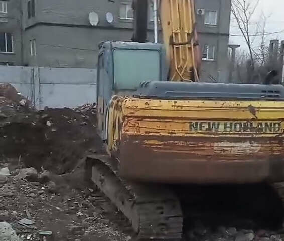 Нью Холланд E 215B, об'ємом двигуна 0 л та пробігом 0 тис. км за 22000 $, фото 1 на Automoto.ua