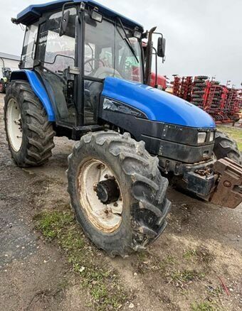 Синий Нью Холланд TL 5060, объемом двигателя 0 л и пробегом 0 тыс. км за 104540 $, фото 1 на Automoto.ua