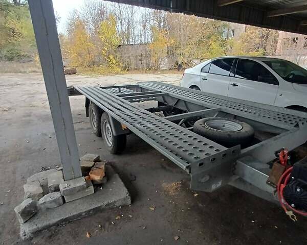 Серый Ниевиадов BR2, объемом двигателя 0 л и пробегом 4 тыс. км за 4100 $, фото 1 на Automoto.ua