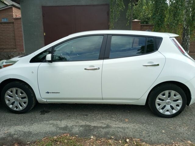 Білий Ніссан 100 NX, об'ємом двигуна 0 л та пробігом 210 тис. км за 5500 $, фото 1 на Automoto.ua