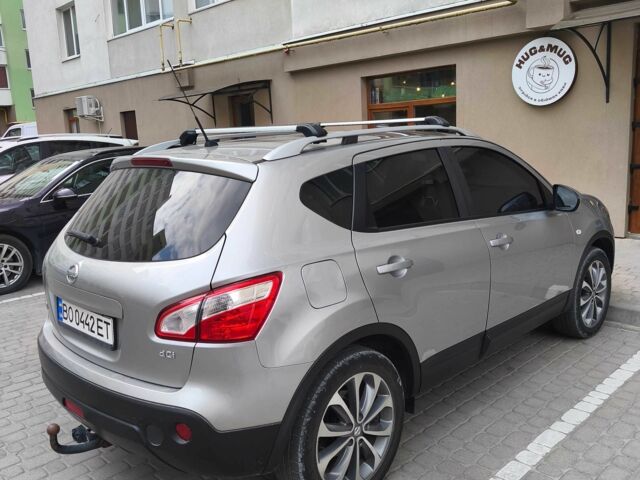 Серый Ниссан 110, объемом двигателя 1.5 л и пробегом 180 тыс. км за 11500 $, фото 1 на Automoto.ua