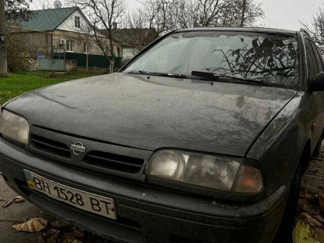 Сірий Ніссан 200 СХ, об'ємом двигуна 2 л та пробігом 300 тис. км за 500 $, фото 1 на Automoto.ua