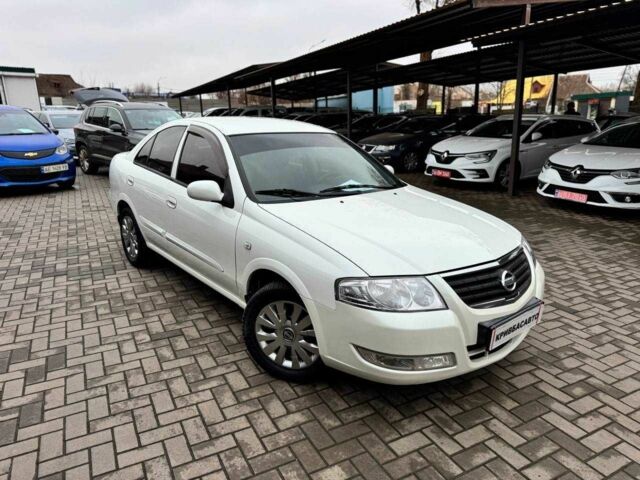 Белый Ниссан Альмера Классик, объемом двигателя 1.6 л и пробегом 246 тыс. км за 5400 $, фото 1 на Automoto.ua