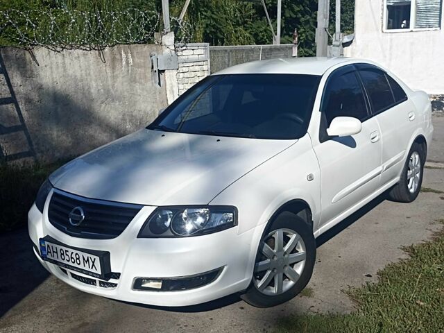 Белый Ниссан Альмера Классик, объемом двигателя 1.6 л и пробегом 270 тыс. км за 6000 $, фото 1 на Automoto.ua