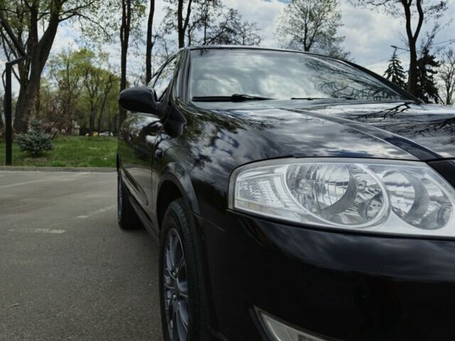 Черный Ниссан Альмера Классик, объемом двигателя 1.6 л и пробегом 362 тыс. км за 4100 $, фото 1 на Automoto.ua