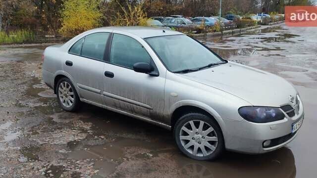 Серый Ниссан Альмера Классик, объемом двигателя 1.8 л и пробегом 200 тыс. км за 3000 $, фото 1 на Automoto.ua