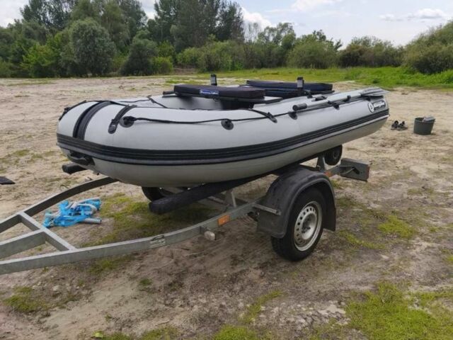 Синий Ниссан Альмера Классик, объемом двигателя 1.6 л и пробегом 245 тыс. км за 2500 $, фото 1 на Automoto.ua