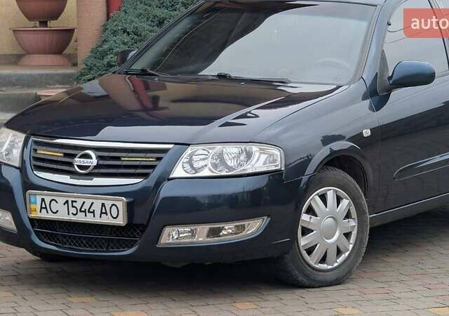 Синій Ніссан Альмера Класік, об'ємом двигуна 1.6 л та пробігом 261 тис. км за 4800 $, фото 1 на Automoto.ua