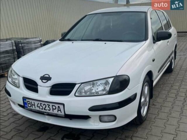 Белый Ниссан Альмера, объемом двигателя 1.77 л и пробегом 259 тыс. км за 4000 $, фото 1 на Automoto.ua