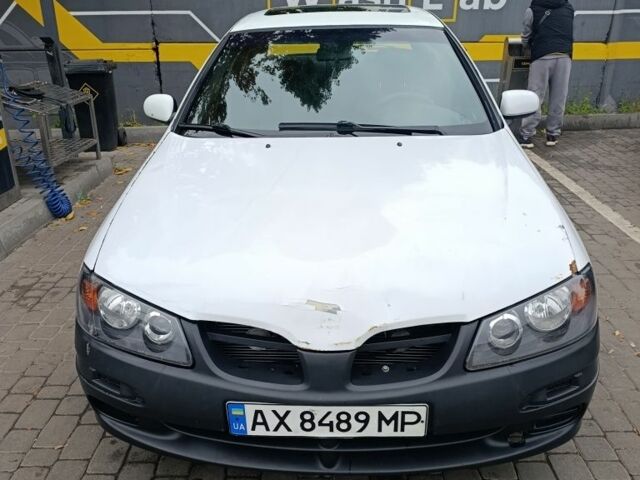 Белый Ниссан Альмера, объемом двигателя 1.8 л и пробегом 214 тыс. км за 3088 $, фото 1 на Automoto.ua