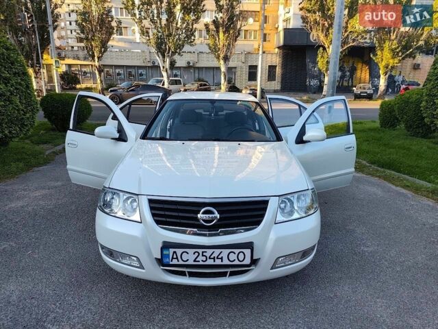 Белый Ниссан Альмера, объемом двигателя 1.6 л и пробегом 137 тыс. км за 5800 $, фото 1 на Automoto.ua