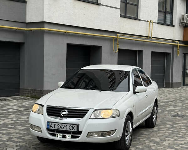 Белый Ниссан Альмера, объемом двигателя 1.6 л и пробегом 220 тыс. км за 4700 $, фото 1 на Automoto.ua