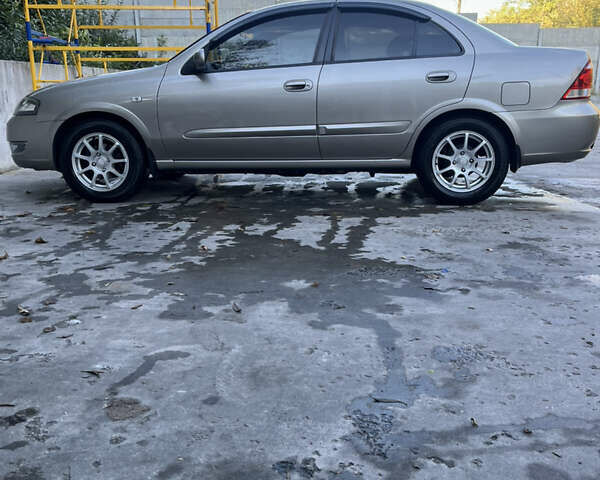 Бежевый Ниссан Альмера, объемом двигателя 1.6 л и пробегом 87 тыс. км за 6100 $, фото 1 на Automoto.ua