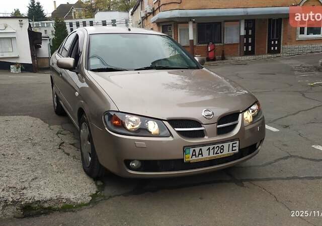 Коричневый Ниссан Альмера, объемом двигателя 1.8 л и пробегом 91 тыс. км за 4000 $, фото 1 на Automoto.ua