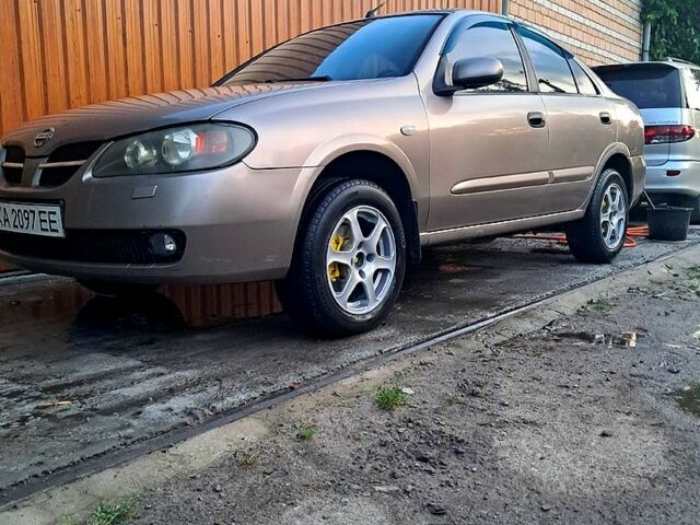 Коричневый Ниссан Альмера, объемом двигателя 1.5 л и пробегом 315 тыс. км за 3000 $, фото 1 на Automoto.ua