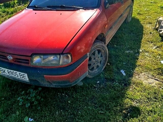 Червоний Ніссан Альмера, об'ємом двигуна 2 л та пробігом 0 тис. км за 350 $, фото 1 на Automoto.ua