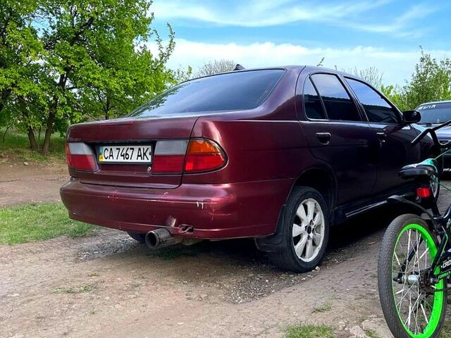 Ніссан Альмера, об'ємом двигуна 1.4 л та пробігом 400 тис. км за 1450 $, фото 1 на Automoto.ua