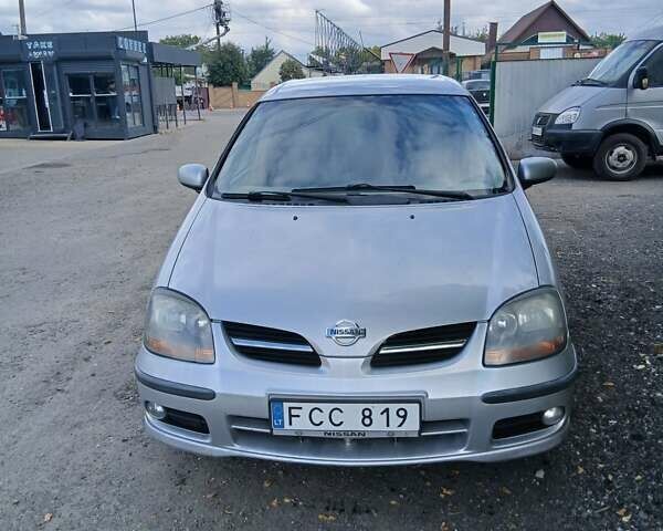 Серый Ниссан Альмера, объемом двигателя 2.2 л и пробегом 320 тыс. км за 2600 $, фото 1 на Automoto.ua