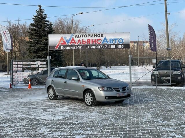 Серый Ниссан Альмера, объемом двигателя 1.5 л и пробегом 160 тыс. км за 4200 $, фото 1 на Automoto.ua