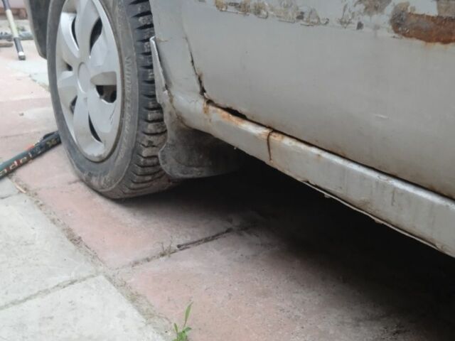 Серый Ниссан Альмера, объемом двигателя 2 л и пробегом 350 тыс. км за 953 $, фото 1 на Automoto.ua