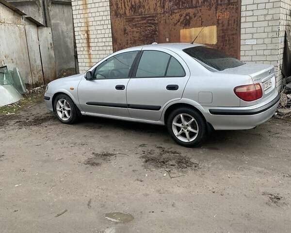 Серый Ниссан Альмера, объемом двигателя 1.5 л и пробегом 400 тыс. км за 2799 $, фото 1 на Automoto.ua