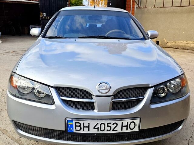 Серый Ниссан Альмера, объемом двигателя 1.5 л и пробегом 299 тыс. км за 3500 $, фото 1 на Automoto.ua