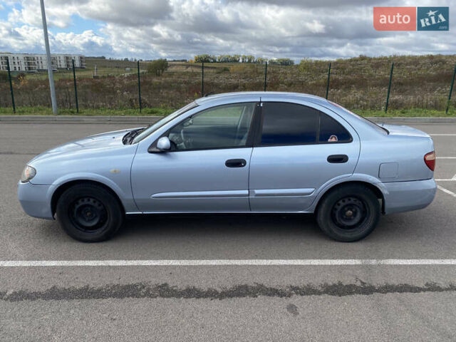 Серый Ниссан Альмера, объемом двигателя 1.77 л и пробегом 248 тыс. км за 4399 $, фото 1 на Automoto.ua
