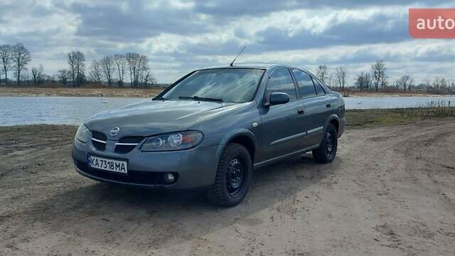 Серый Ниссан Альмера, объемом двигателя 1.8 л и пробегом 312 тыс. км за 3100 $, фото 1 на Automoto.ua