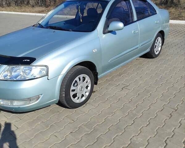 Серый Ниссан Альмера, объемом двигателя 1.6 л и пробегом 280 тыс. км за 4100 $, фото 1 на Automoto.ua