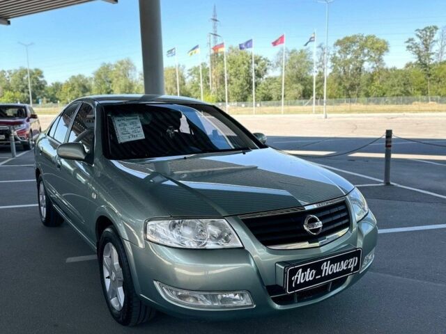 Серый Ниссан Альмера, объемом двигателя 0 л и пробегом 132 тыс. км за 5300 $, фото 1 на Automoto.ua
